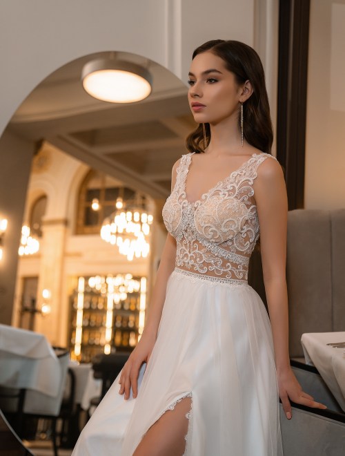 https://elisebride.ro/images/stories/virtuemart/product/26 Gianina       (2).jpg